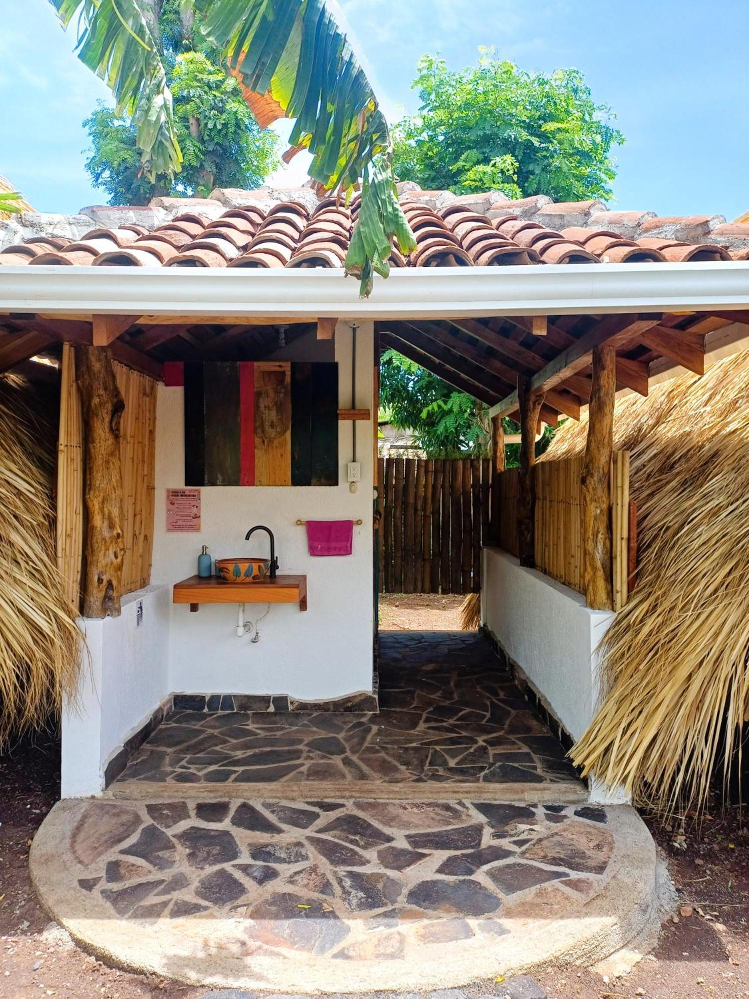 La Urraca Loca Hostel Balgue Bagian luar foto